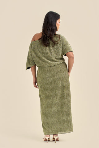 Curve Metallic Gold Drop Shoulder Pleated Midi Dress