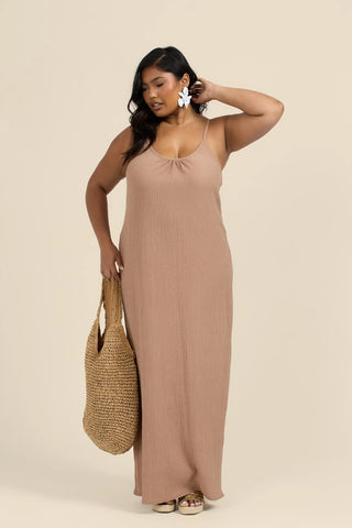 Curve Textured Crinkle Trapeze Style maxi dress in camel