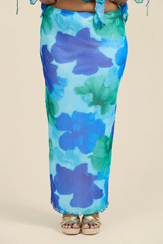 Curve Mesh Maxi Skirt In Blue Floral