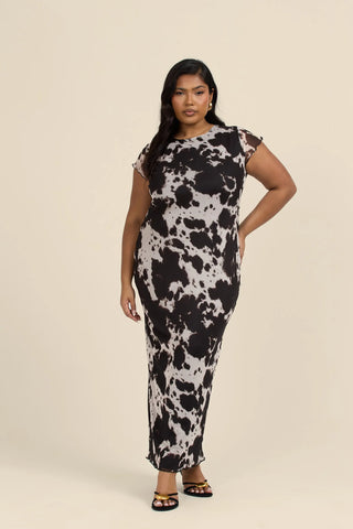 Curve short sleeve mesh cow print midaxi dress