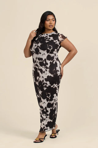 Curve short sleeve mesh cow print midaxi dress