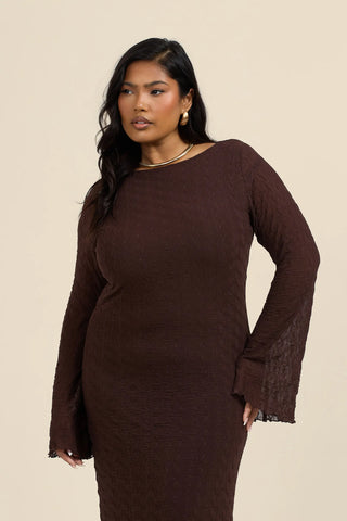 Curve Textured Flare Sleeve Maxi Dress