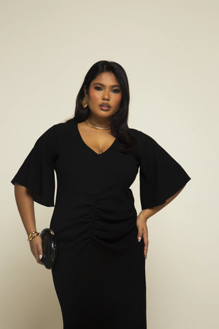Curve Black Textured Flutter Sleeve Ruched Front Midi Dress