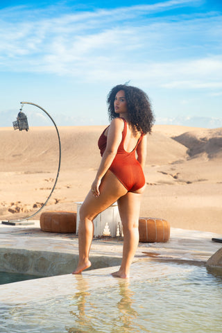 Curve Twist Front Crinkle Sculpting Swimsuit