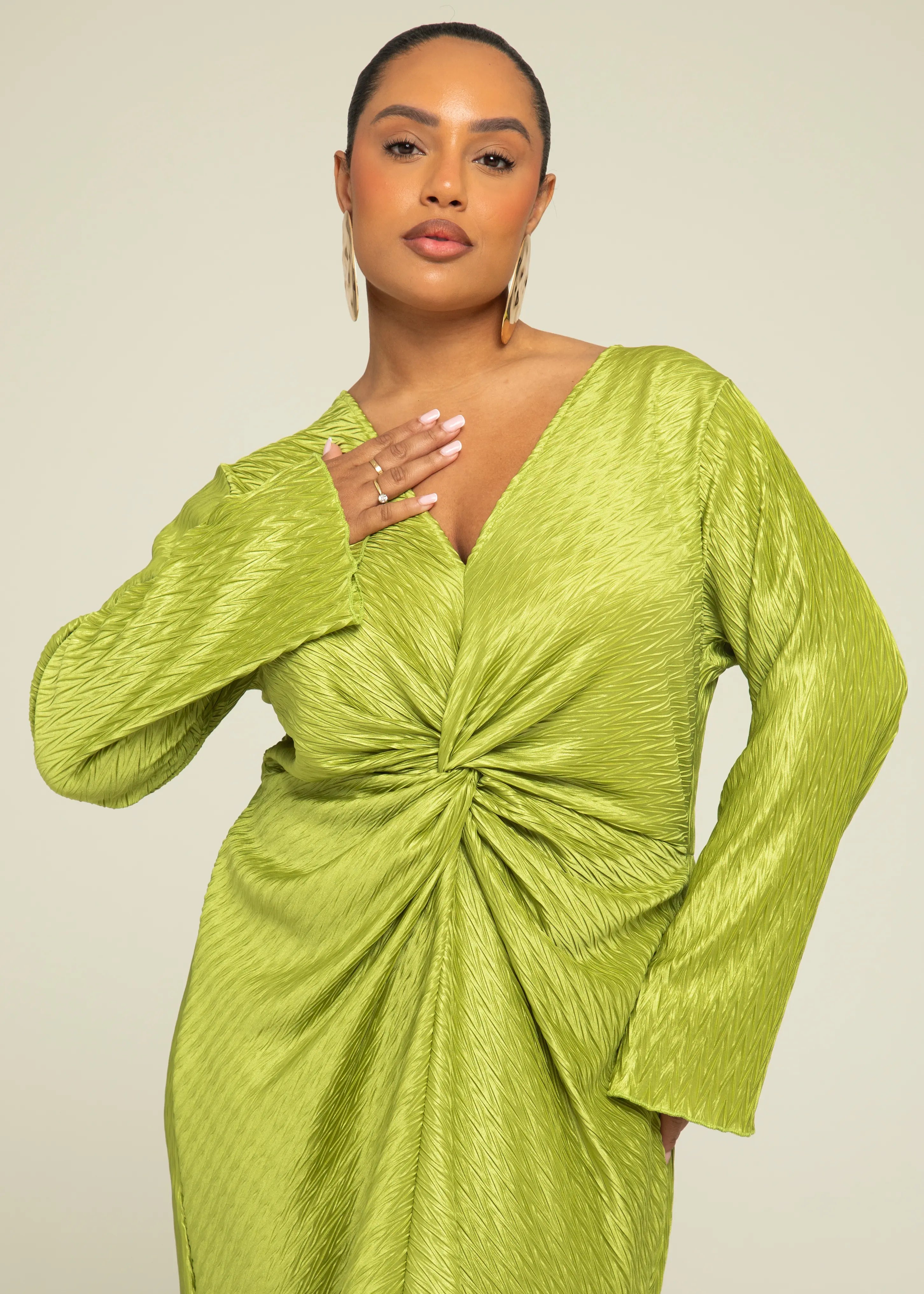 Plus Size Green Chevron Twist Front Midaxi Dress Fashion//SZN Plus Size Green Chevron Twist Front Midaxi Dress Fashion//SZN