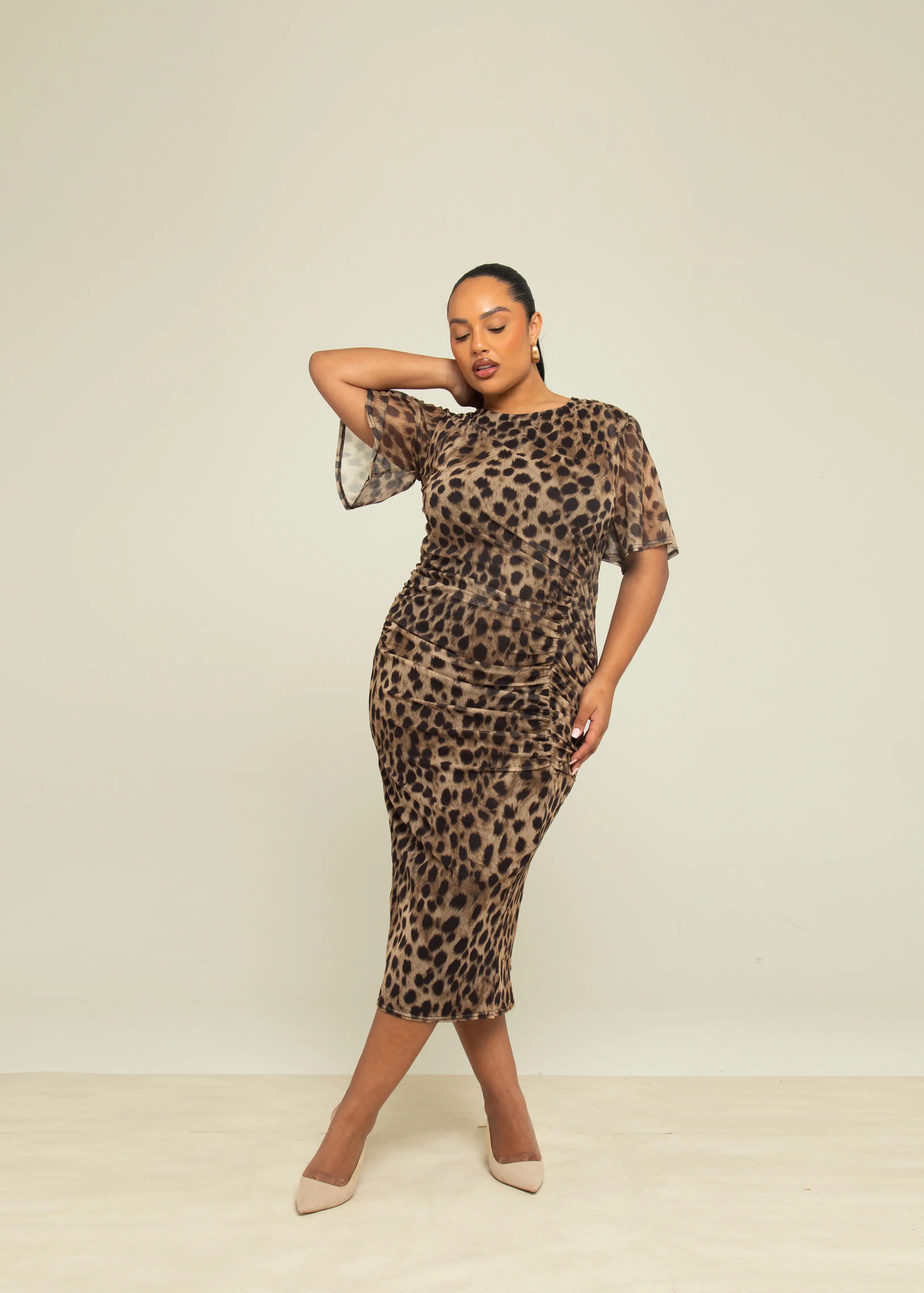 Plus Size Leopard Print Flutter Sleeve Ruched Midi Dress Fashion//SZN Plus Size Leopard Print Flutter Sleeve Ruched Midi Dress Fashion//SZN