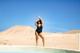 Curve Trim Detail Sculpting Crinkle Swimsuit