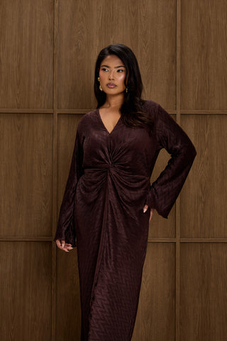 Curve Plisse Twist Front Flare Sleeve Midaxi Dress